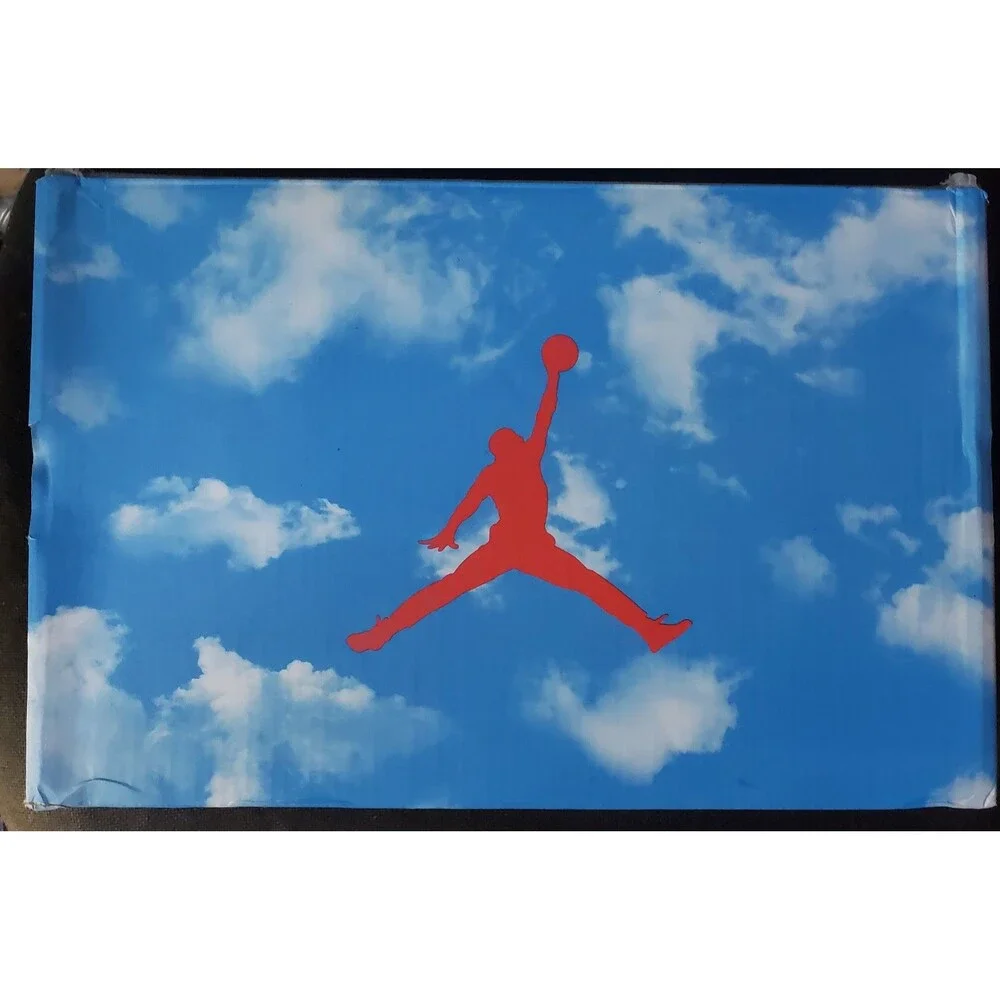 Air Jordan 3 Retro Seoul 2.0. Size 11